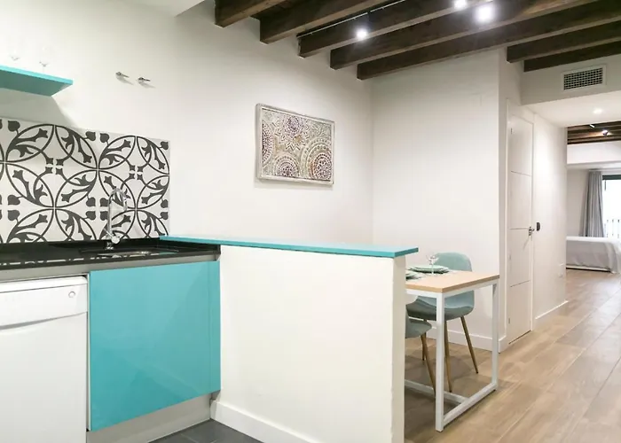 Aqua *